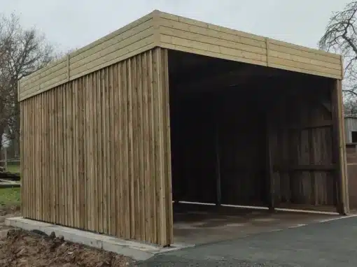 Carport avec bardage agricole couvre joint Carport avec bardage agricole couvre joint